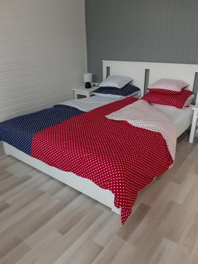 Jade Vendeghaz Apartment ปาปา ภายนอก รูปภาพ