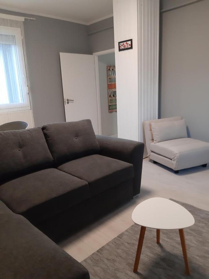 Jade Vendeghaz Apartment ปาปา ภายนอก รูปภาพ
