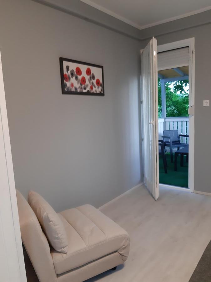 Jade Vendeghaz Apartment ปาปา ภายนอก รูปภาพ